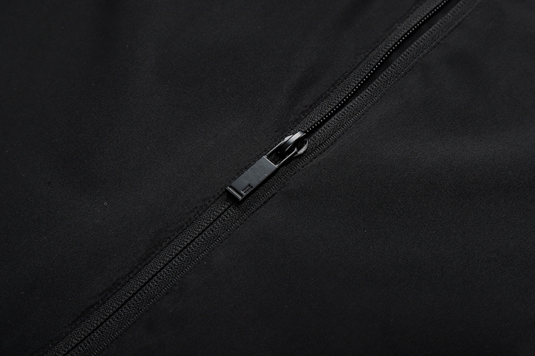 沖鋒衣細節(jié)展示