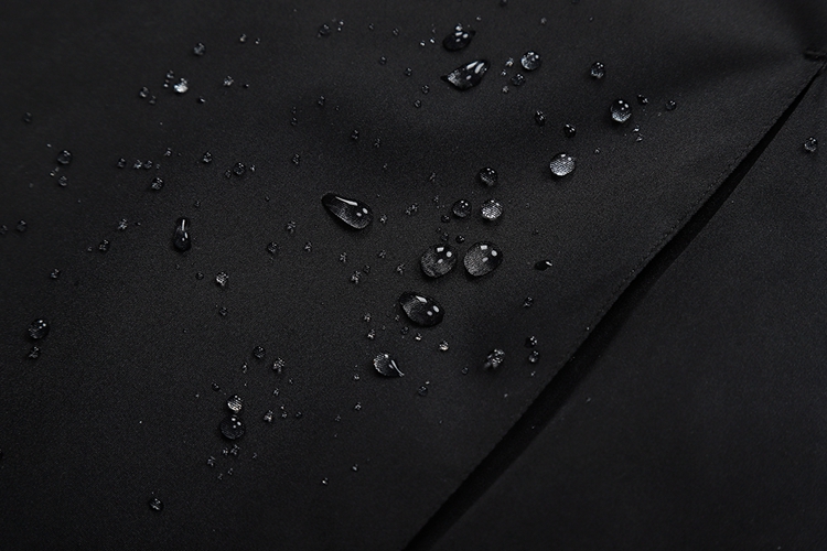 沖鋒衣細節(jié)展示