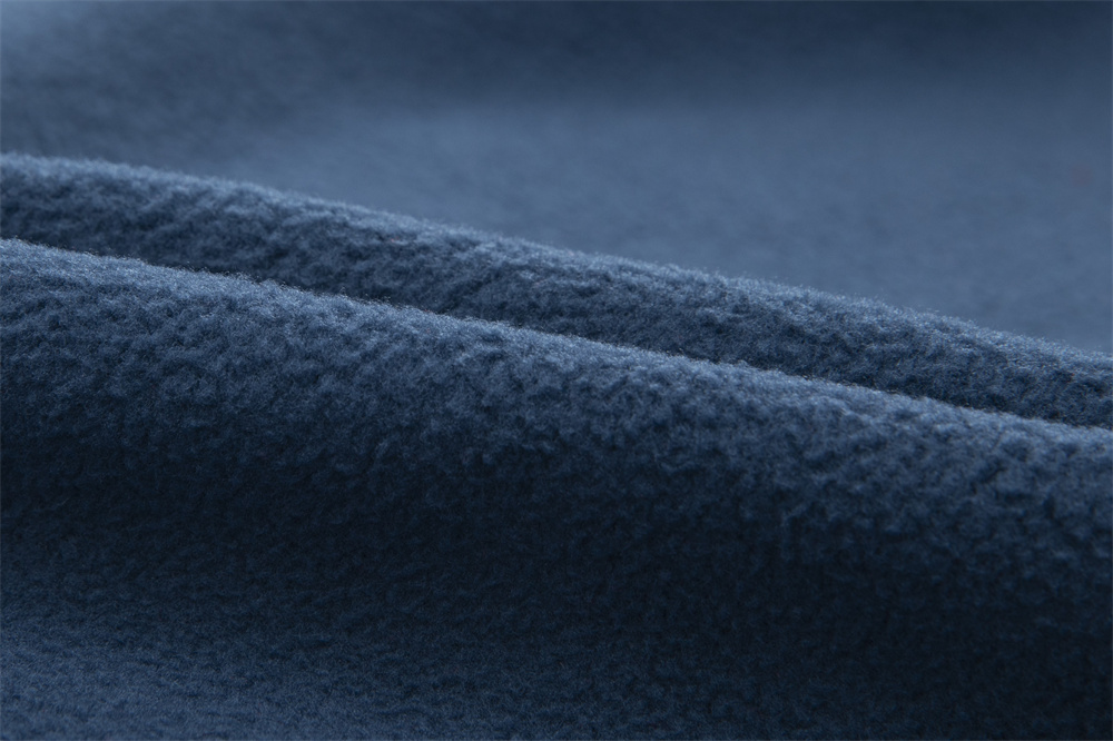 沖鋒衣細節展示